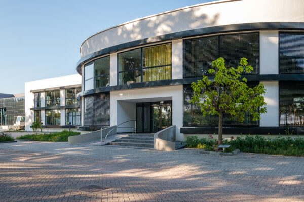 renovatie gebouwen renoveren bedrijfspand
